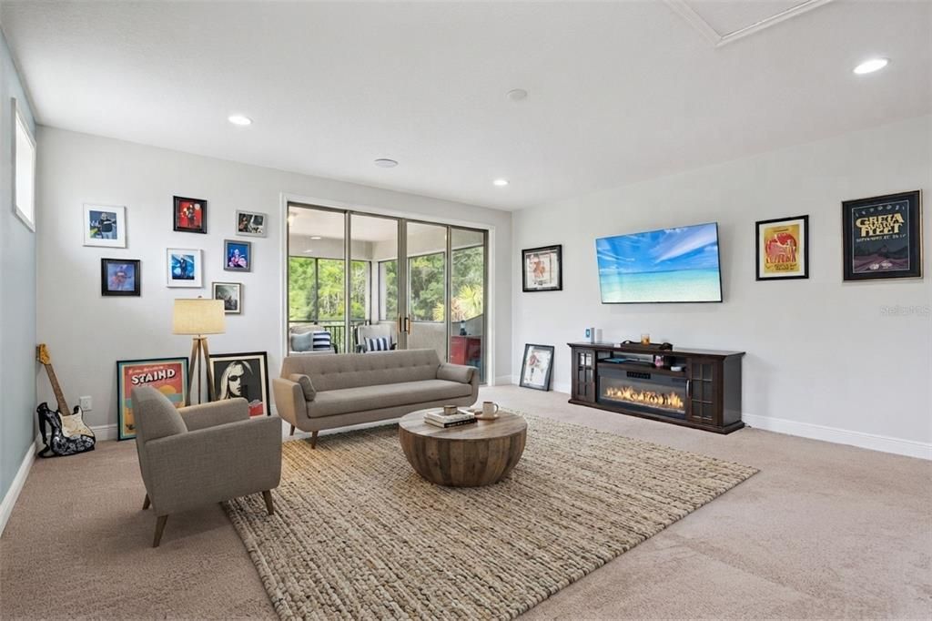 For Sale: $775,000 (4 beds, 4 baths, 3413 Square Feet)