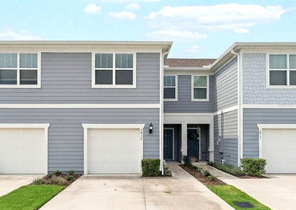 For Sale: $399,900 (3 beds, 2 baths, 1907 Square Feet)