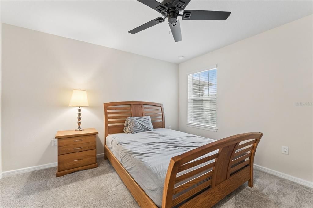 For Sale: $399,900 (3 beds, 2 baths, 1907 Square Feet)