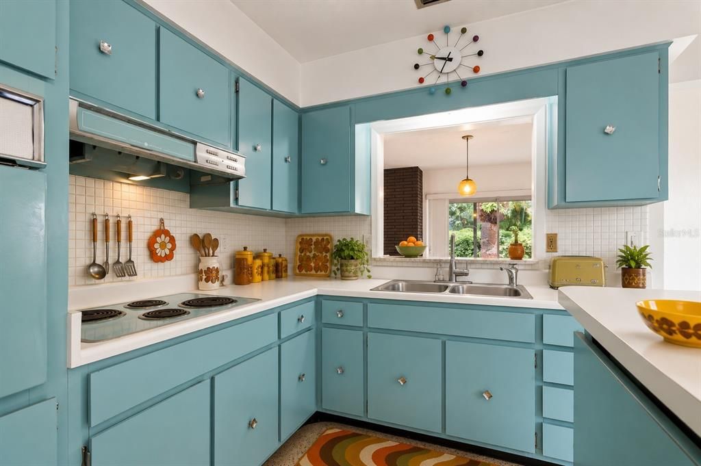 En Venta: $549,900 (2 camas, 2 baños, 1430 Pies cuadrados)