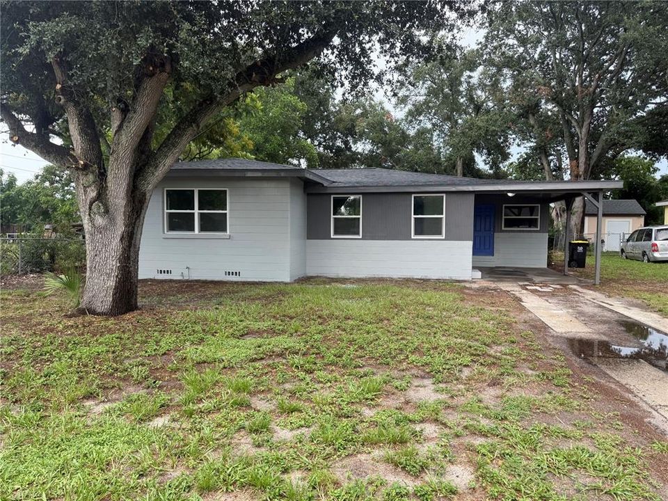 For Sale: $194,990 (3 beds, 1 baths, 998 Square Feet)