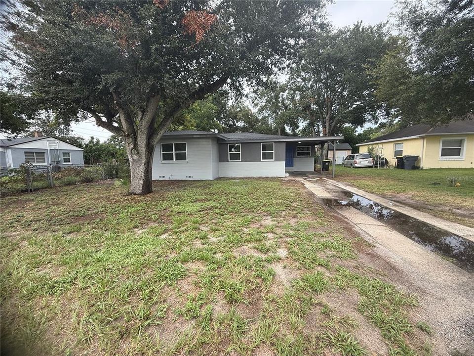 For Sale: $194,990 (3 beds, 1 baths, 998 Square Feet)