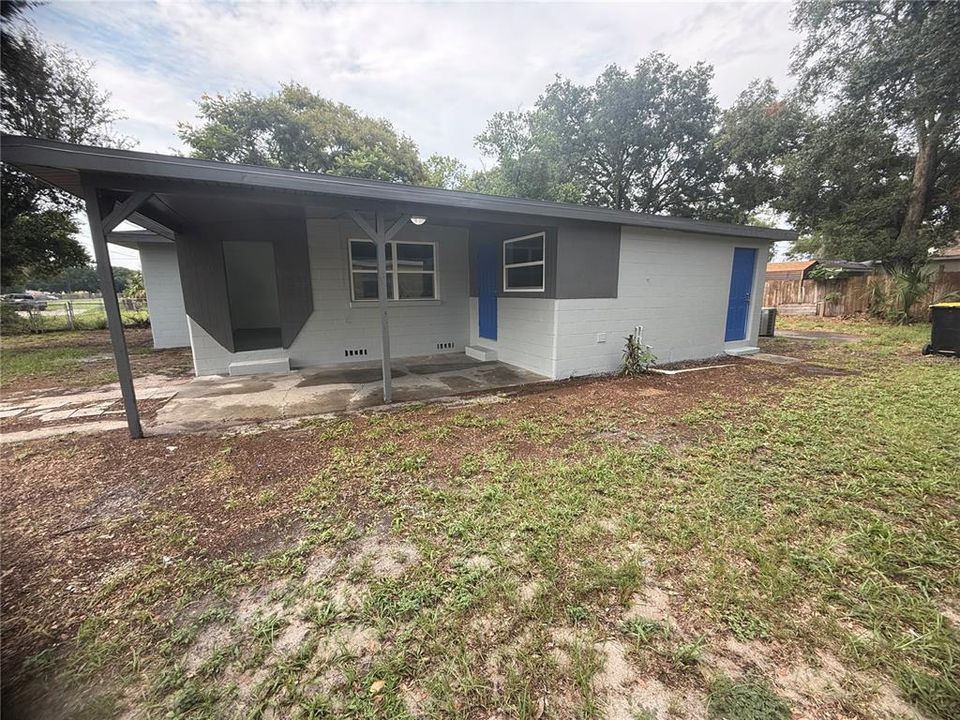 For Sale: $194,990 (3 beds, 1 baths, 998 Square Feet)
