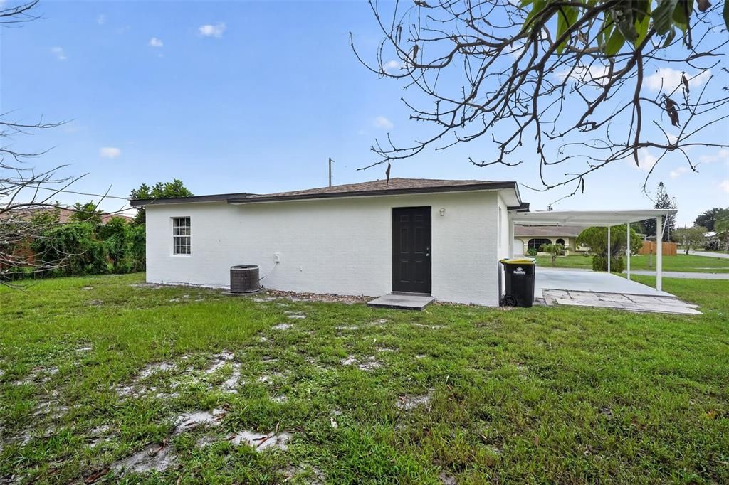 Activo con contrato: $219,900 (4 camas, 2 baños, 1482 Pies cuadrados)