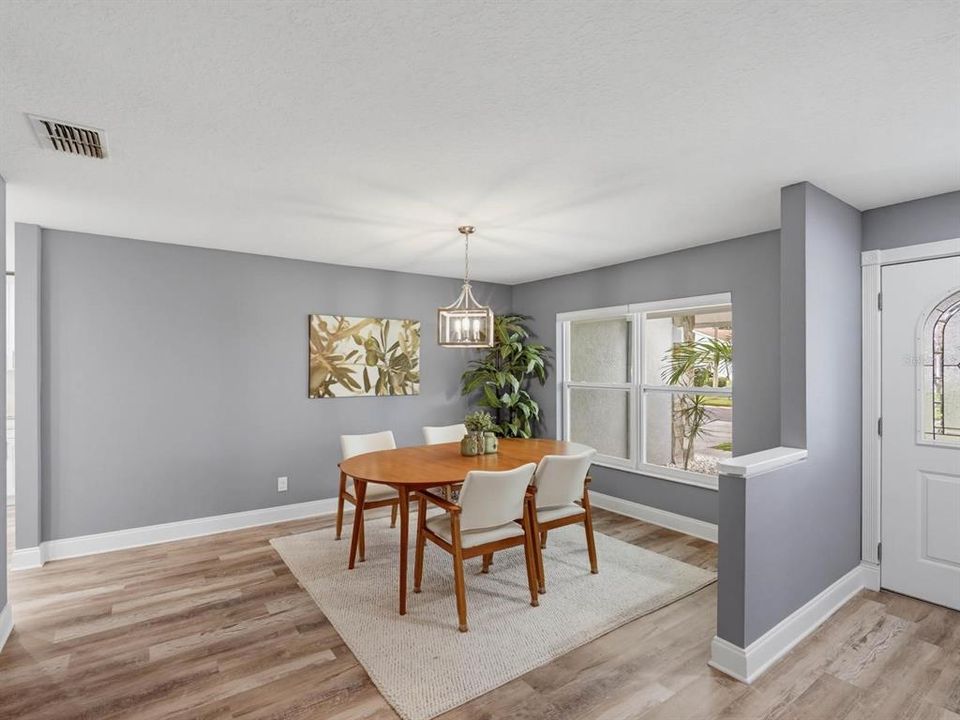 For Sale: $615,000 (4 beds, 2 baths, 1932 Square Feet)
