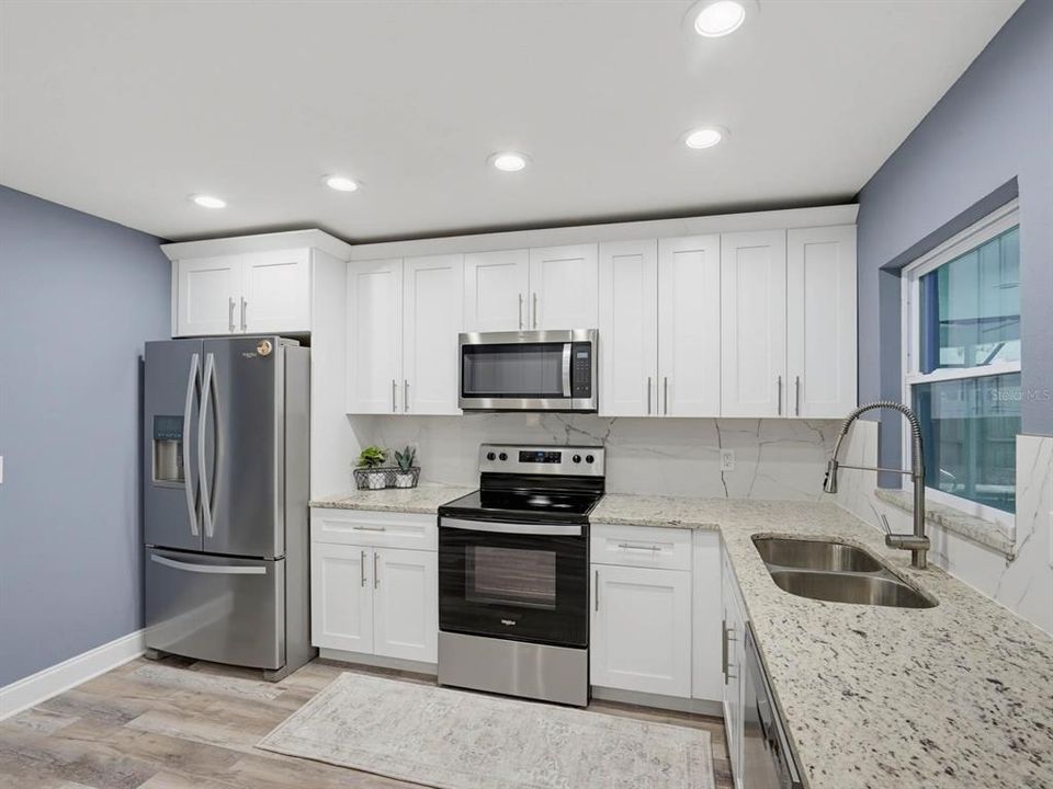 For Sale: $615,000 (4 beds, 2 baths, 1932 Square Feet)