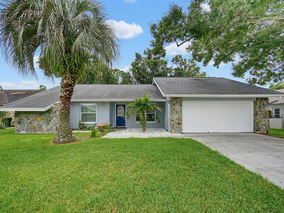 For Sale: $615,000 (4 beds, 2 baths, 1932 Square Feet)
