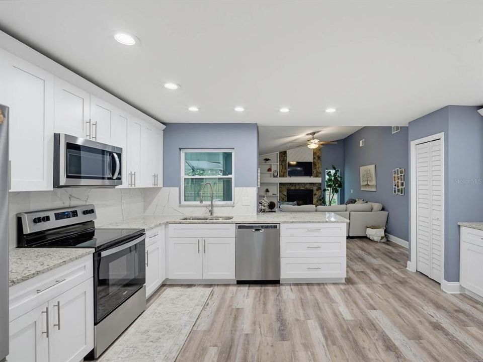 For Sale: $615,000 (4 beds, 2 baths, 1932 Square Feet)