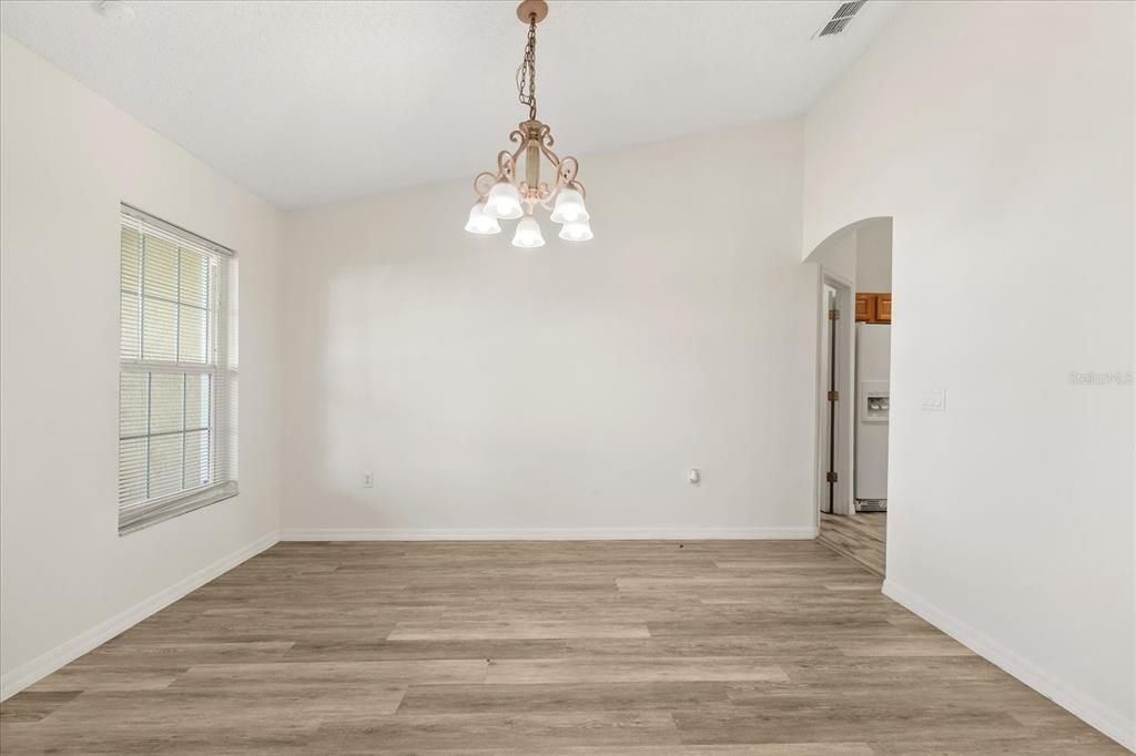 For Rent: $2,400 (4 beds, 2 baths, 2242 Square Feet)