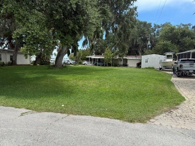 En Venta: $70,000 (0.11 acres)
