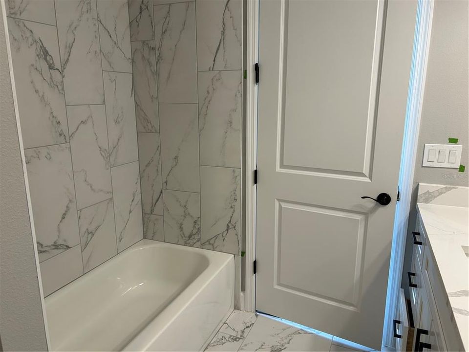 На продажу: $439,900 (4 спален, 3 ванн, 2478 Квадратных фут)
