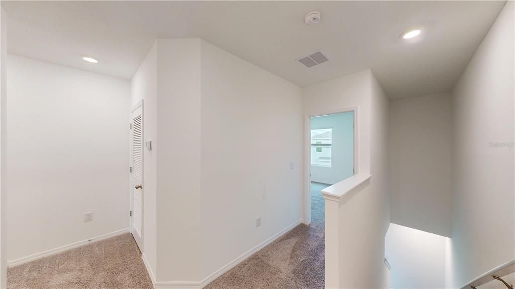 For Rent: $2,300 (3 beds, 2 baths, 1673 Square Feet)