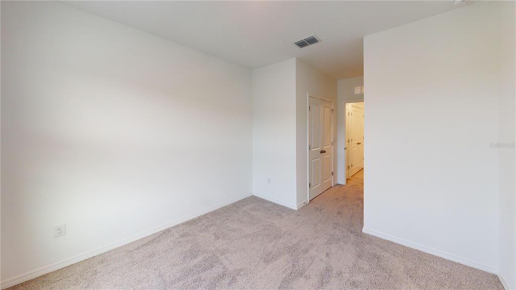 For Rent: $2,300 (3 beds, 2 baths, 1673 Square Feet)