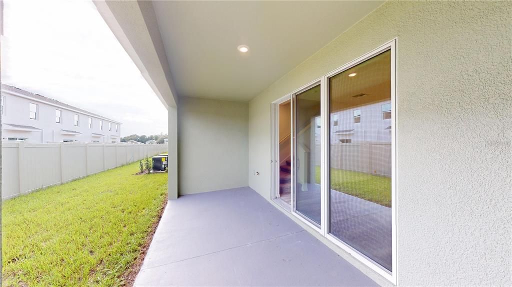 For Rent: $2,300 (3 beds, 2 baths, 1673 Square Feet)