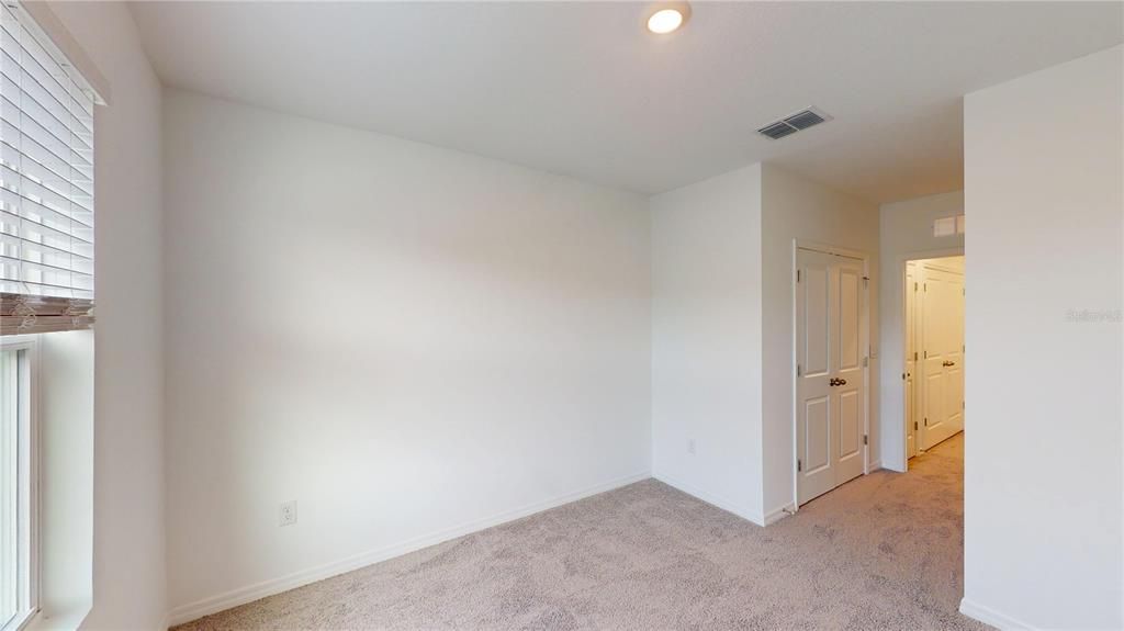 For Rent: $2,300 (3 beds, 2 baths, 1673 Square Feet)