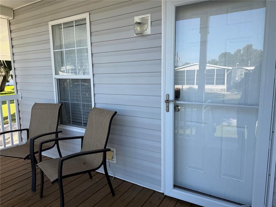 For Sale: $255,000 (2 beds, 2 baths, 1442 Square Feet)