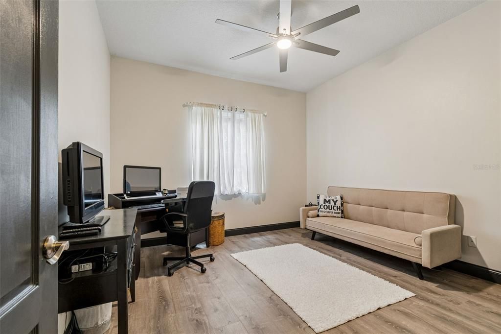 For Sale: $750,000 (3 beds, 3 baths, 2456 Square Feet)