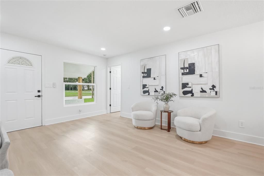 Activo con contrato: $399,900 (3 camas, 2 baños, 1188 Pies cuadrados)