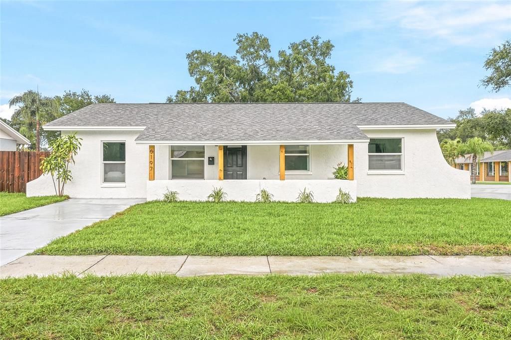 Activo con contrato: $399,900 (3 camas, 2 baños, 1188 Pies cuadrados)
