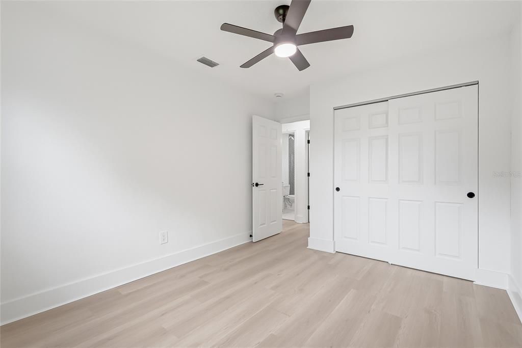 Activo con contrato: $399,900 (3 camas, 2 baños, 1188 Pies cuadrados)