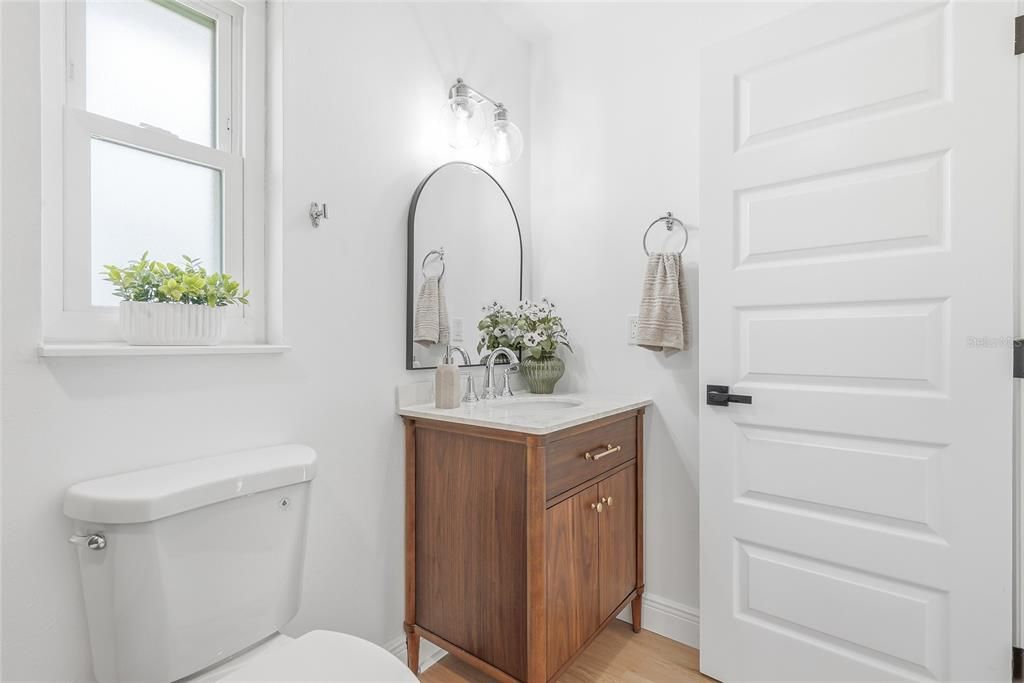 For Sale: $599,900 (3 beds, 2 baths, 1572 Square Feet)