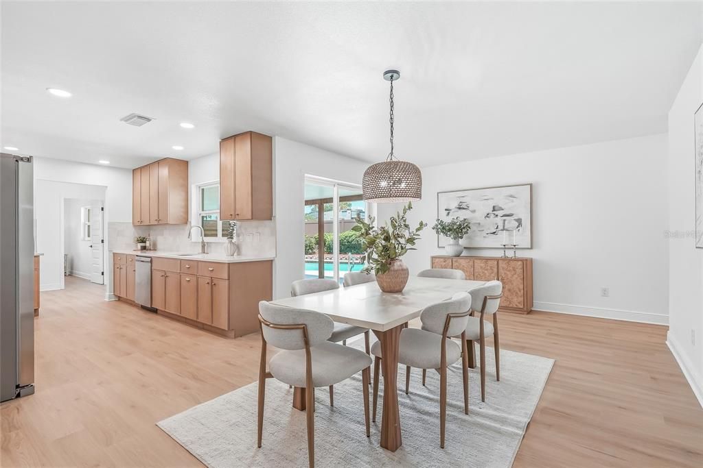 For Sale: $599,900 (3 beds, 2 baths, 1572 Square Feet)