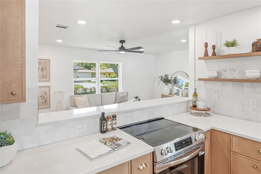 For Sale: $599,900 (3 beds, 2 baths, 1572 Square Feet)
