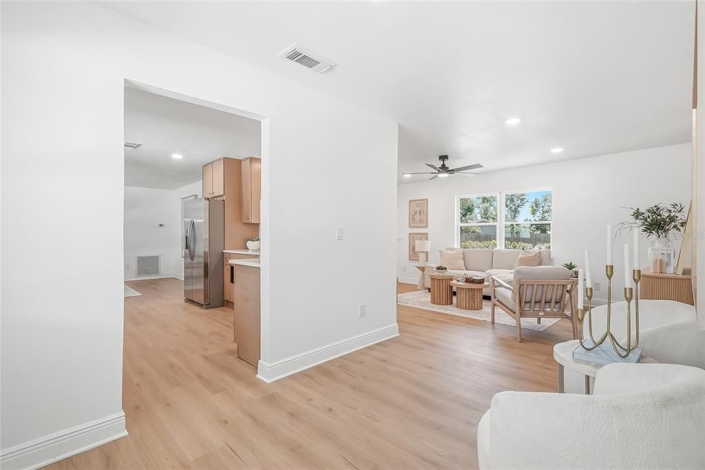 For Sale: $599,900 (3 beds, 2 baths, 1572 Square Feet)