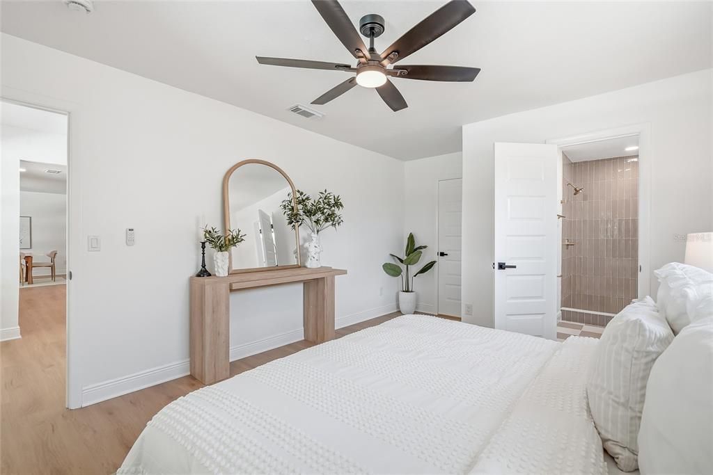For Sale: $599,900 (3 beds, 2 baths, 1572 Square Feet)