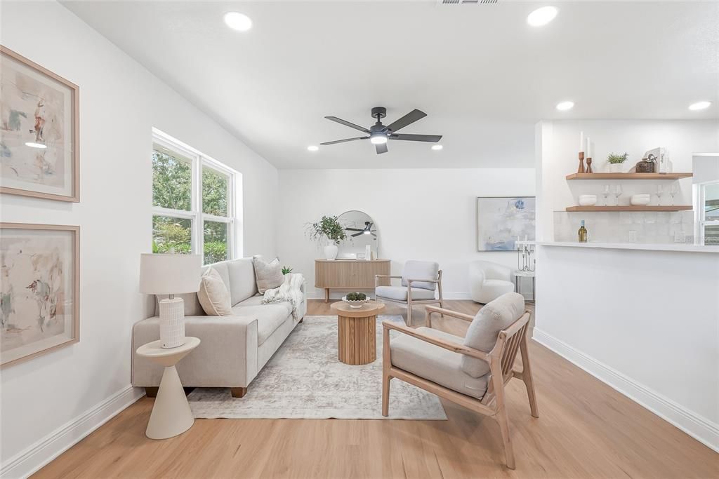 For Sale: $599,900 (3 beds, 2 baths, 1572 Square Feet)