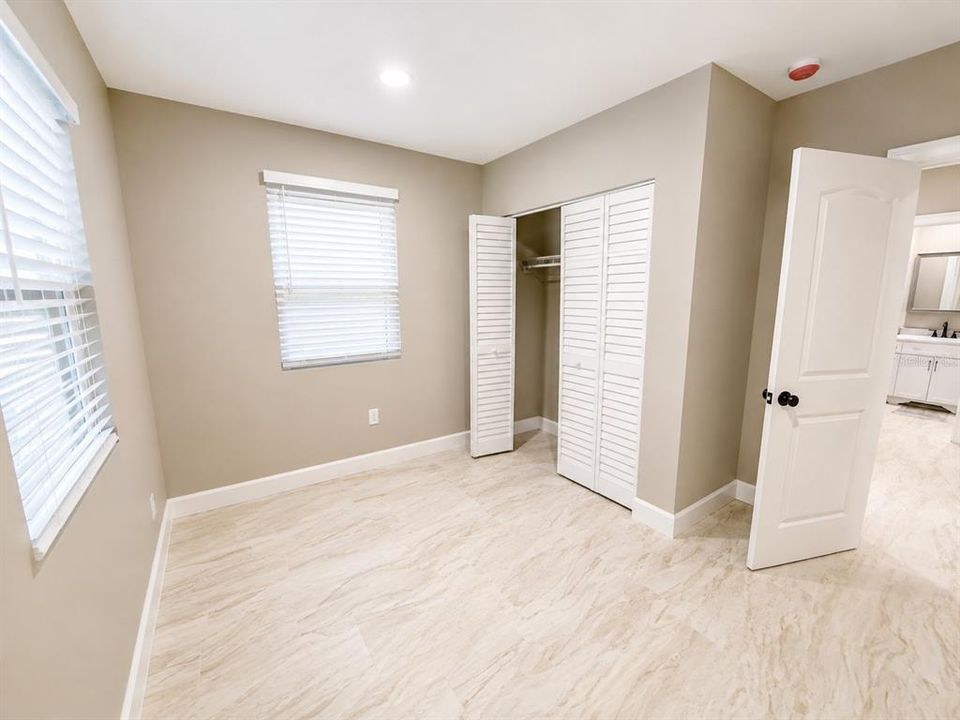 Active With Contract: $360,000 (3 beds, 2 baths, 1152 Square Feet)