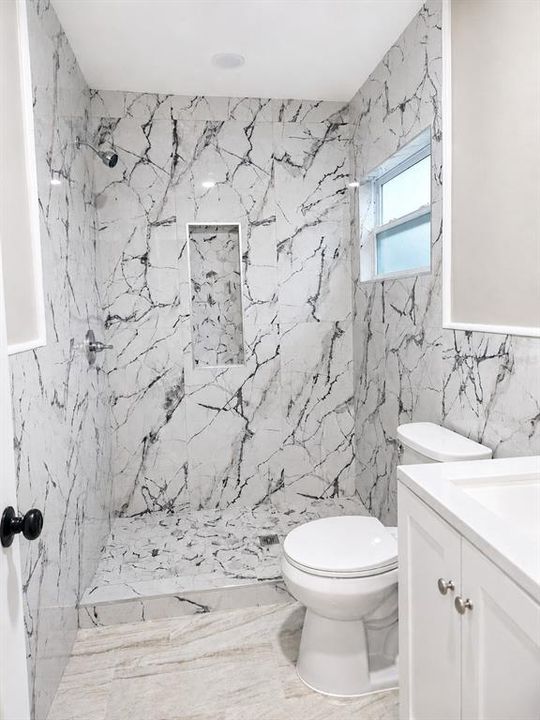 Active With Contract: $360,000 (3 beds, 2 baths, 1152 Square Feet)