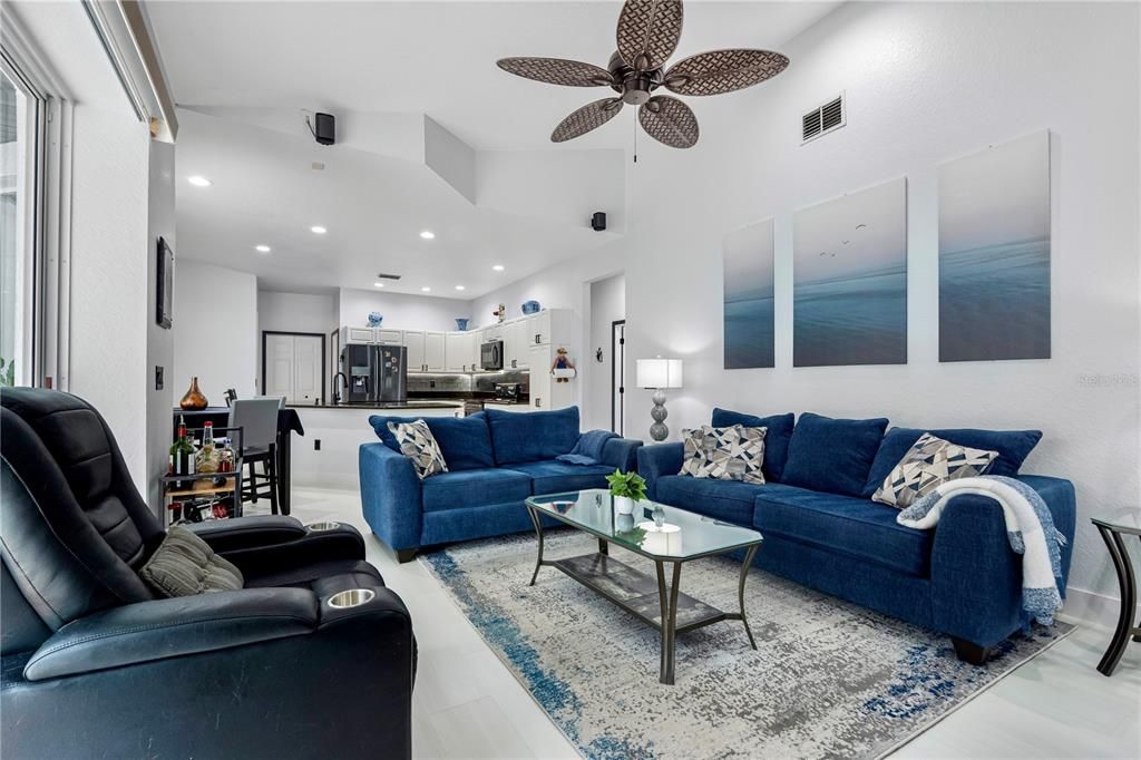 Active With Contract: $599,000 (4 beds, 3 baths, 2094 Square Feet)
