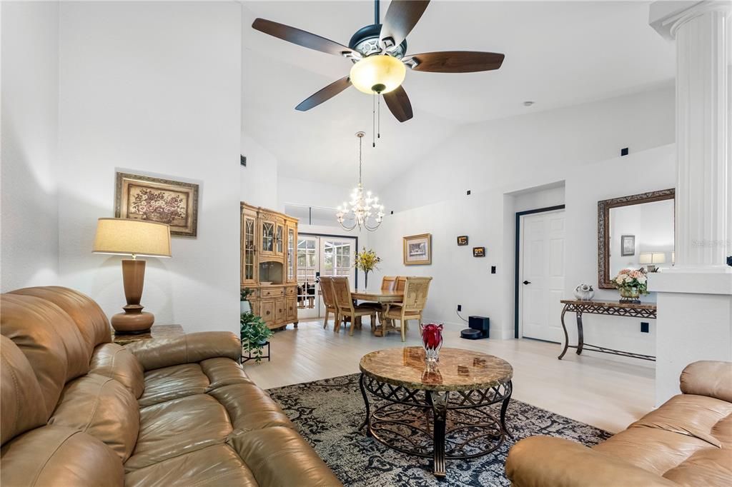 Active With Contract: $599,000 (4 beds, 3 baths, 2094 Square Feet)
