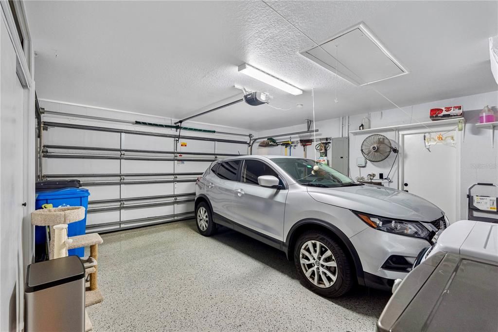 Active With Contract: $599,000 (4 beds, 3 baths, 2094 Square Feet)