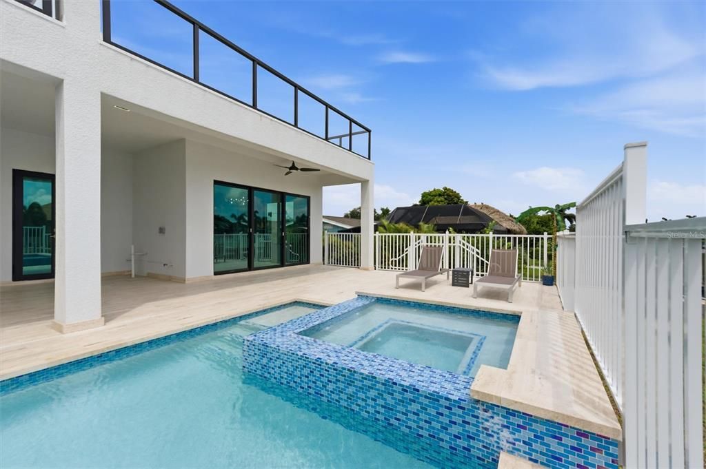 En Venta: $1,950,000 (4 camas, 4 baños, 4851 Pies cuadrados)