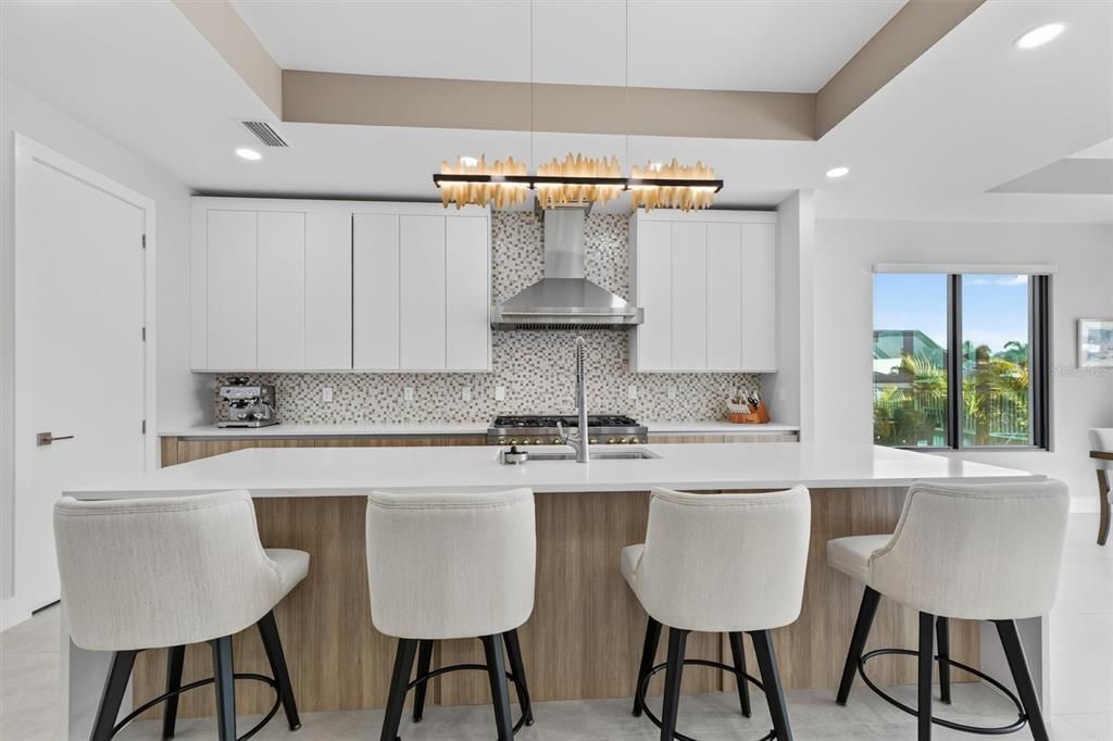 En Venta: $1,950,000 (4 camas, 4 baños, 4851 Pies cuadrados)