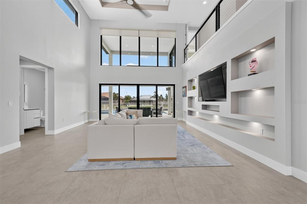 En Venta: $1,950,000 (4 camas, 4 baños, 4851 Pies cuadrados)