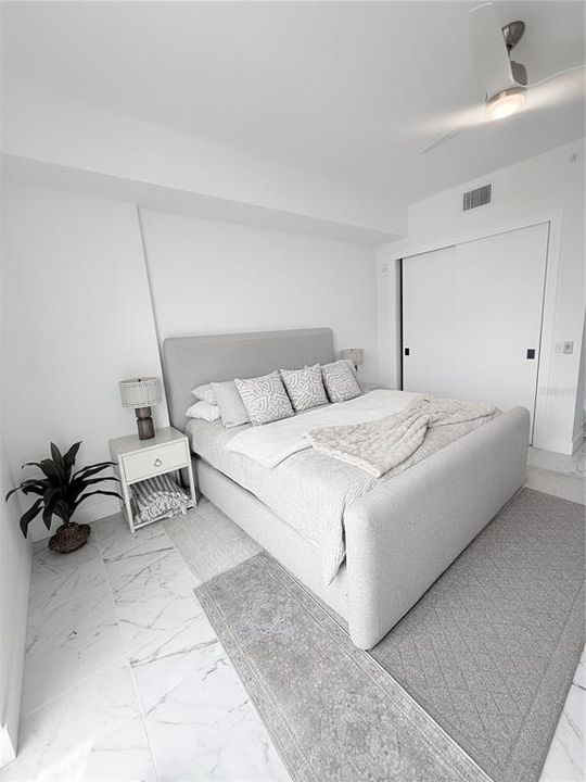 En Venta: $879,000 (1 camas, 1 baños, 1144 Pies cuadrados)