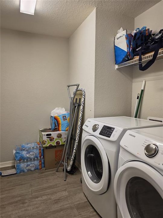For Rent: $2,500 (3 beds, 2 baths, 1435 Square Feet)