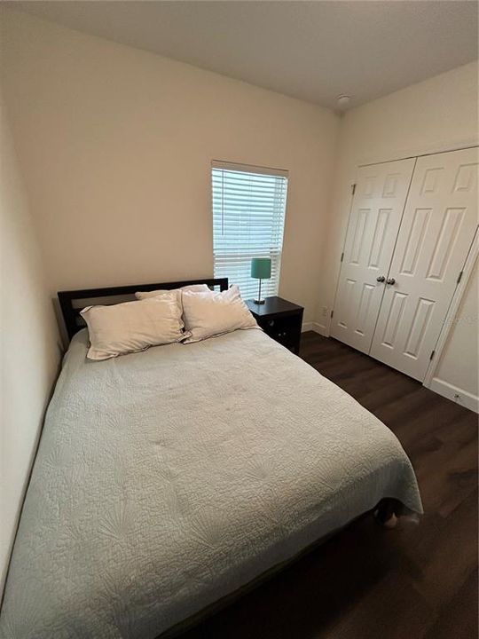 В аренду: $2,350 (4 спален, 2 ванн, 1730 Квадратных фут)