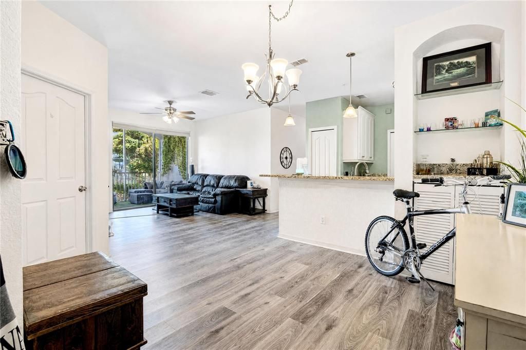 En Venta: $259,000 (3 camas, 2 baños, 1205 Pies cuadrados)