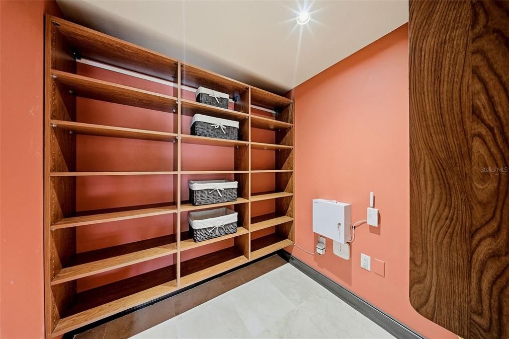 Active With Contract: $1,795,000 (3 beds, 3 baths, 2770 Square Feet)