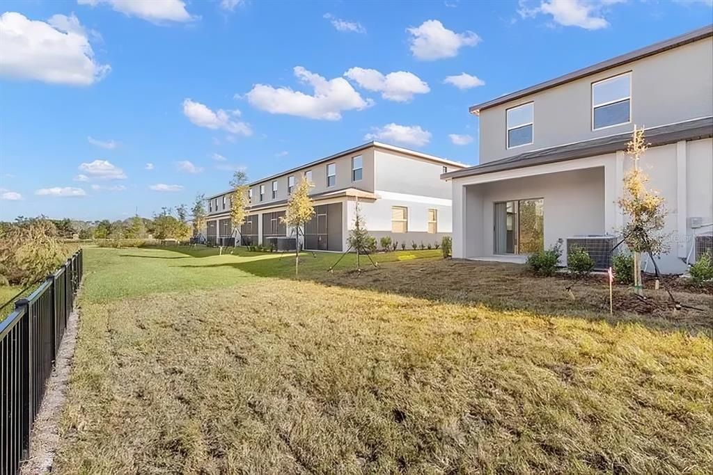 For Rent: $2,000 (2 beds, 2 baths, 1541 Square Feet)