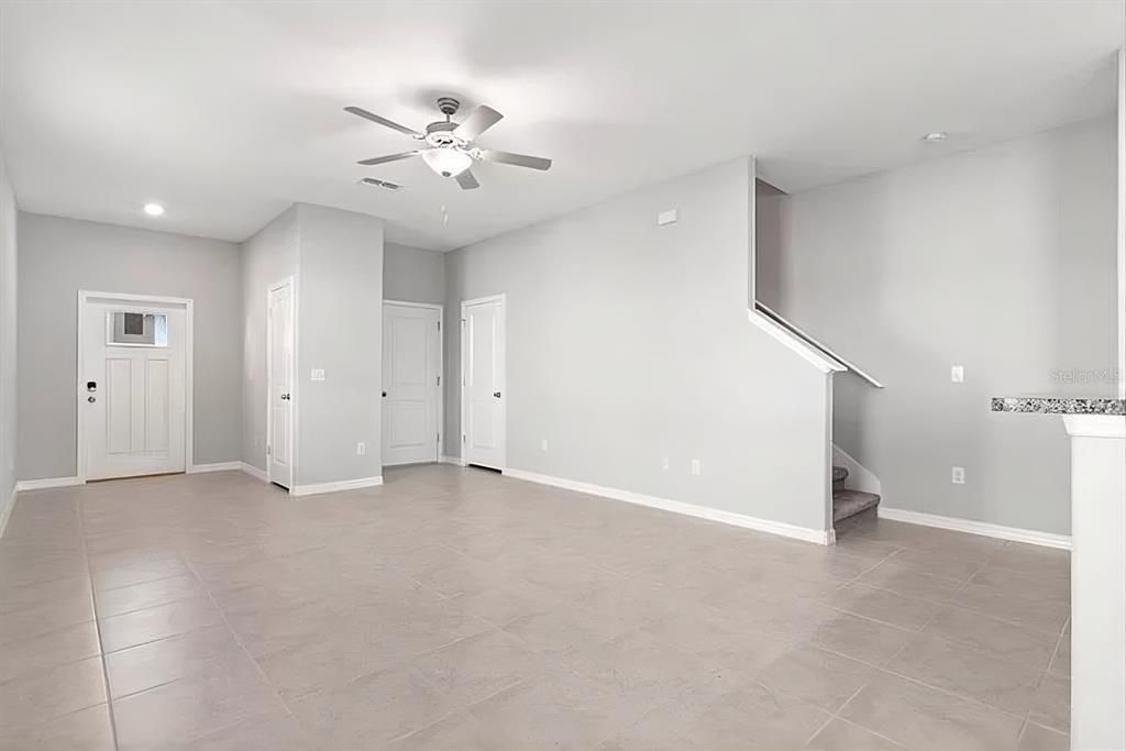 For Rent: $2,000 (2 beds, 2 baths, 1541 Square Feet)