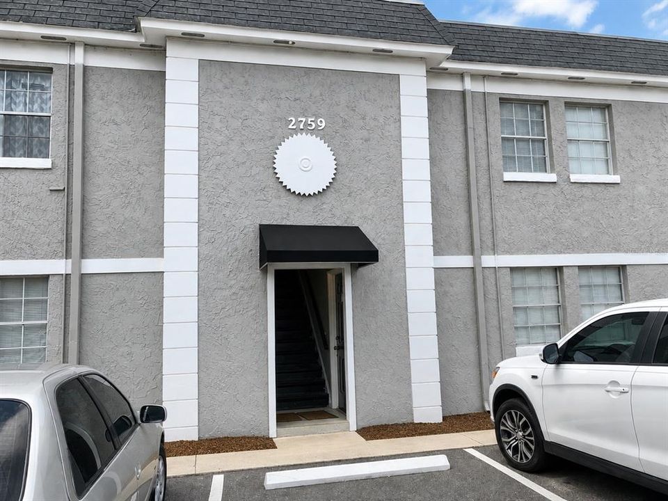 For Rent: $1,200 (1 beds, 1 baths, 780 Square Feet)