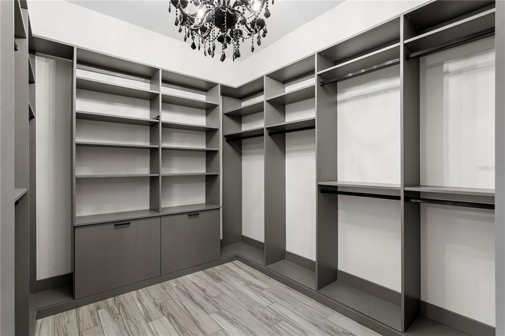 En Venta: $2,395,000 (4 camas, 4 baños, 3102 Pies cuadrados)