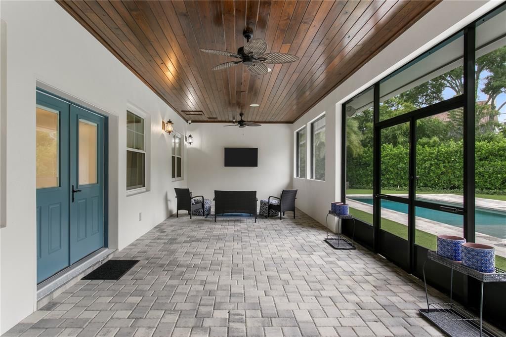 En Venta: $2,395,000 (4 camas, 4 baños, 3102 Pies cuadrados)