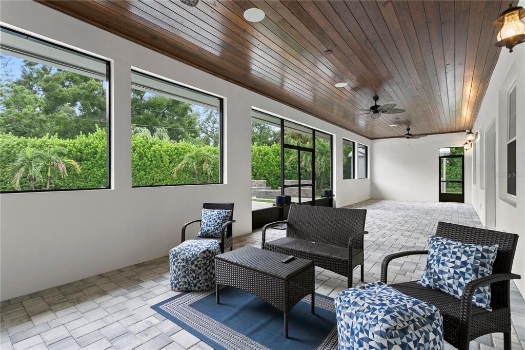 En Venta: $2,395,000 (4 camas, 4 baños, 3102 Pies cuadrados)