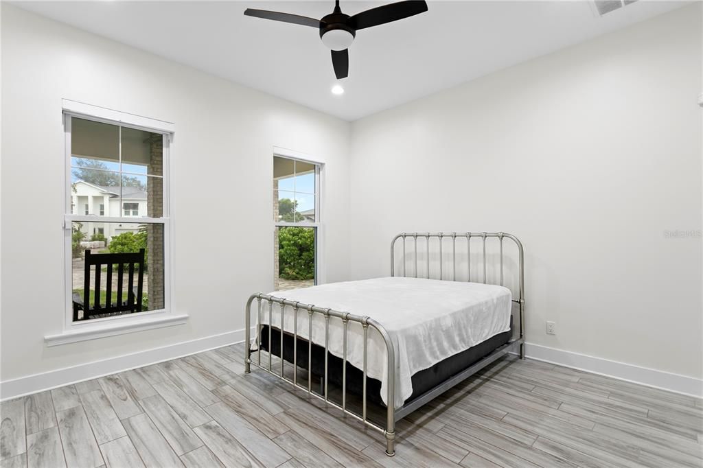 En Venta: $2,395,000 (4 camas, 4 baños, 3102 Pies cuadrados)